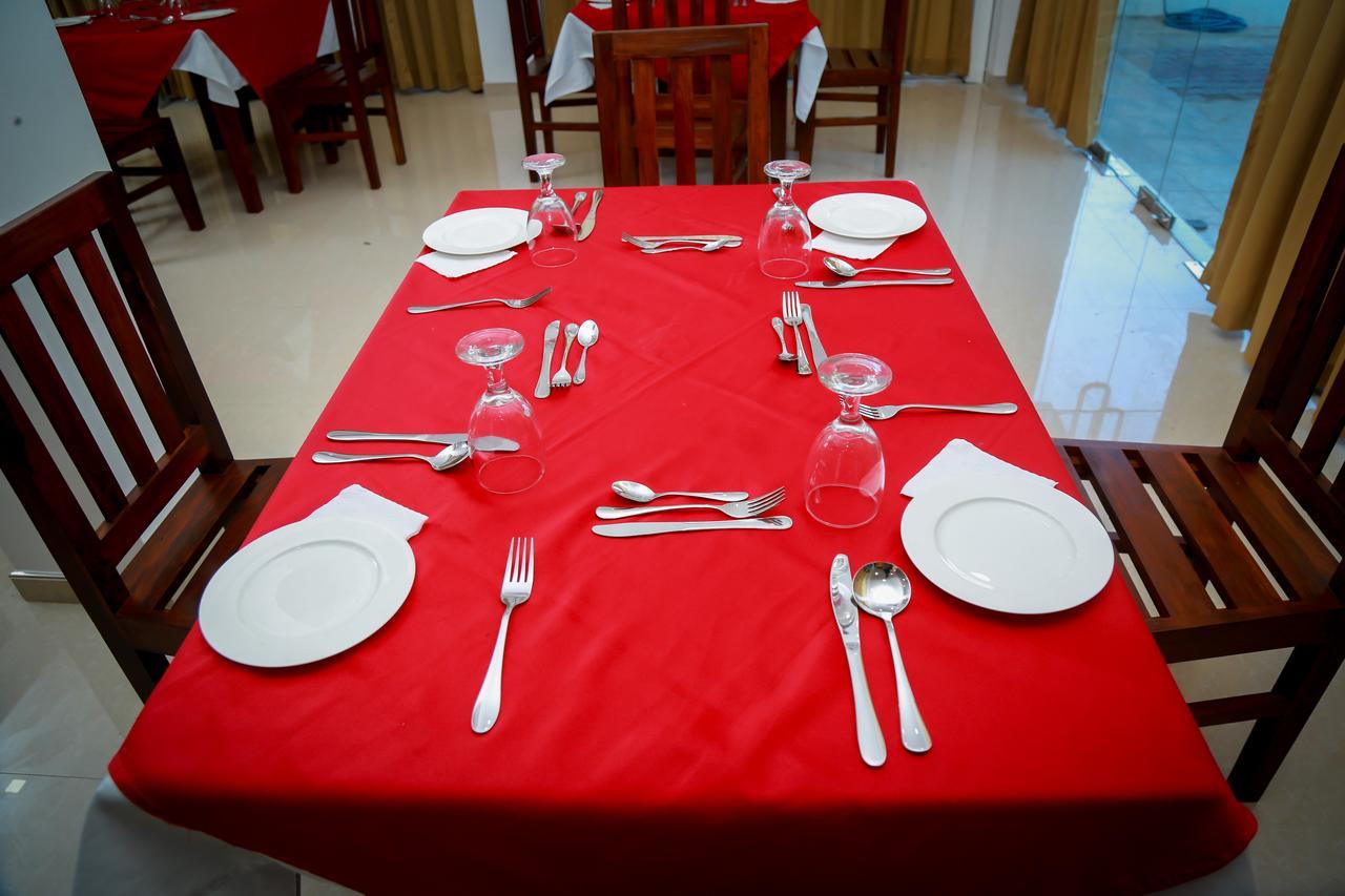 Muthu Resort & Restaurant Тангалла Экстерьер фото