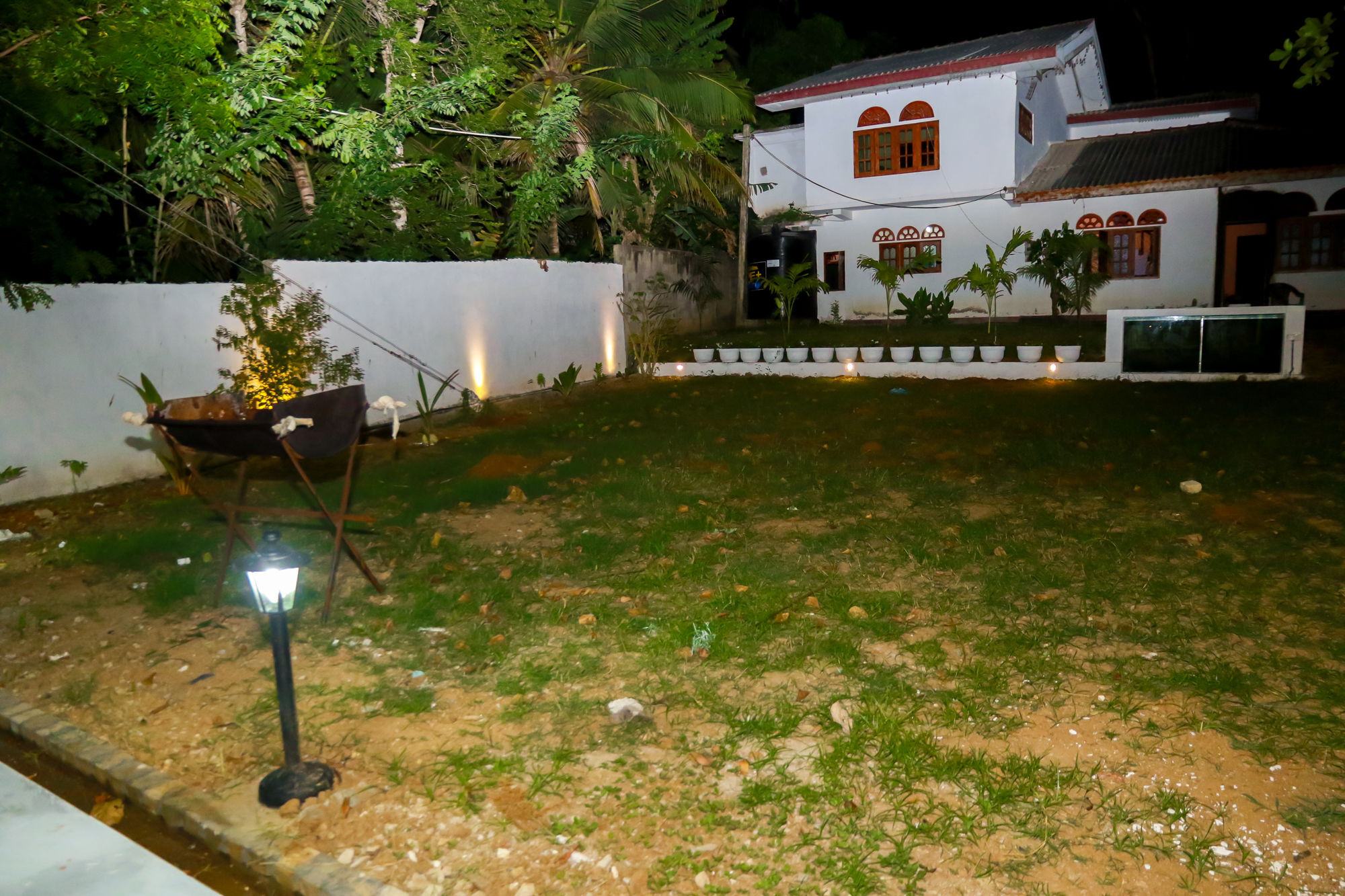 Muthu Resort & Restaurant Тангалла Экстерьер фото